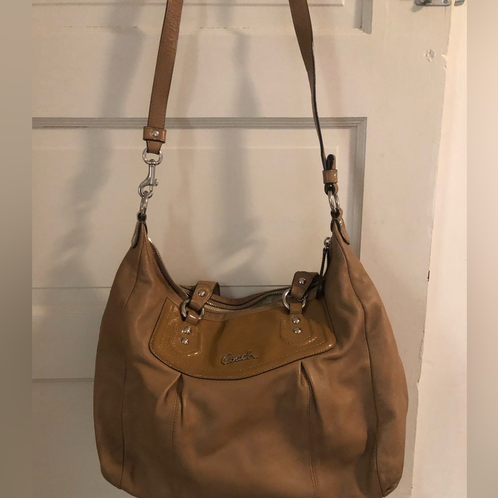 Light brown Coach Purse